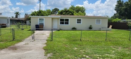 Building Photo - 102 Alabama Rd S