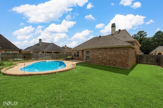 Building Photo - Norris Ferry Landing with Pool