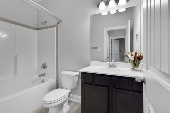 Building Photo - 1000 Abby Leigh Ave