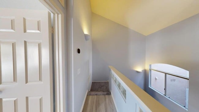 Building Photo - 7254 Shoreline Dr