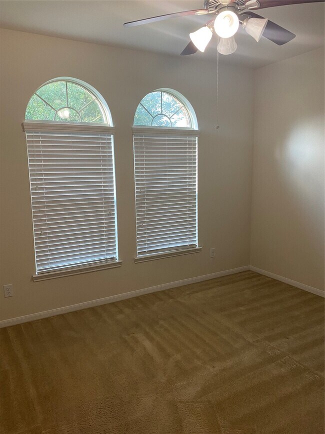 Building Photo - 6534 Capridge Dr