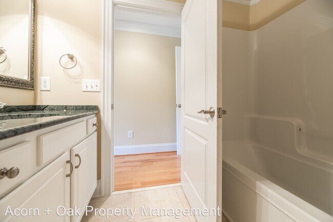 Building Photo - 5 br, 4.5 bath House - 51 Alecia Court