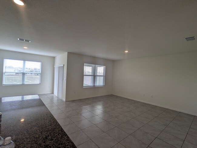 Building Photo - 5751 Galloping Dr