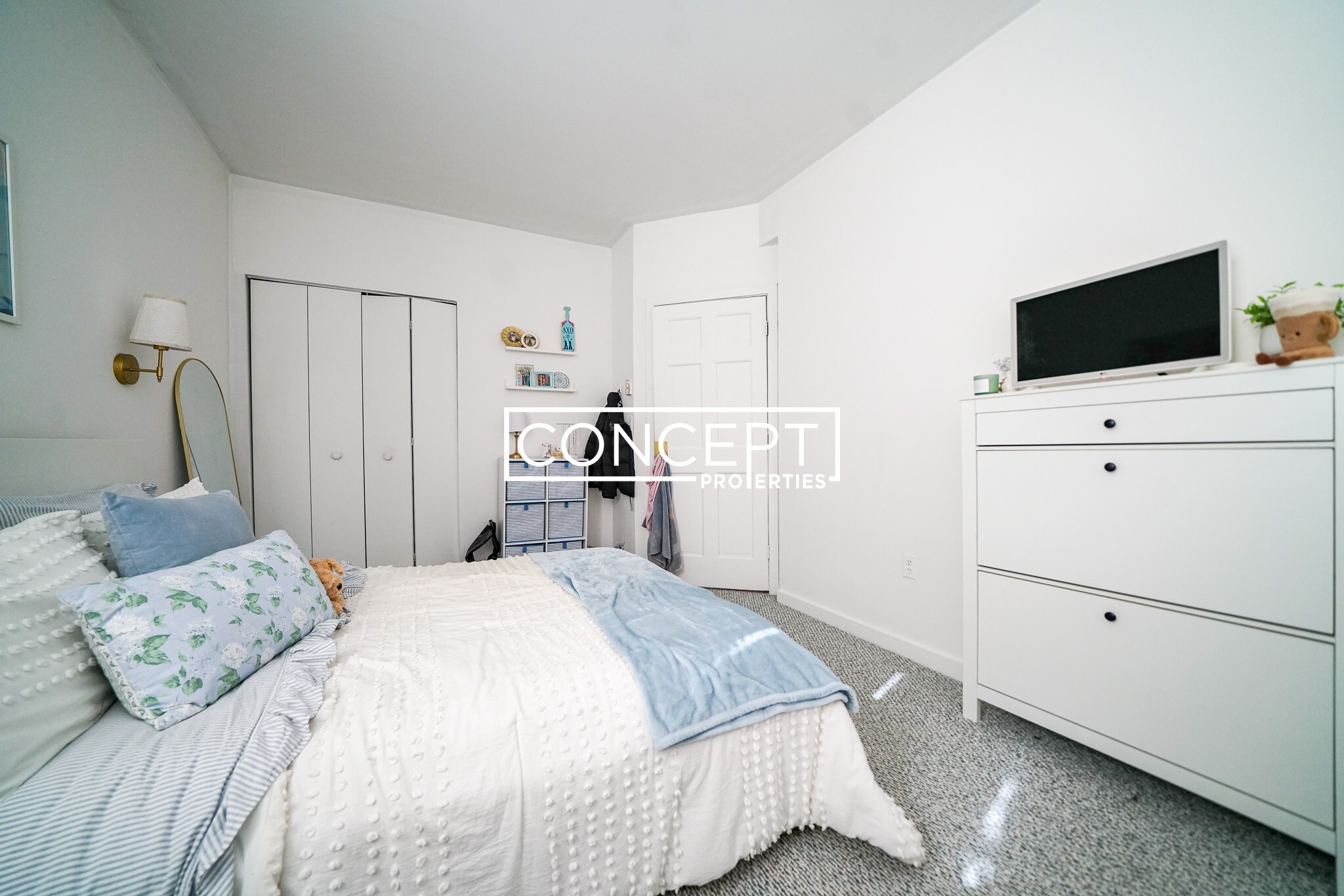 Building Photo - 772 Columbus Ave