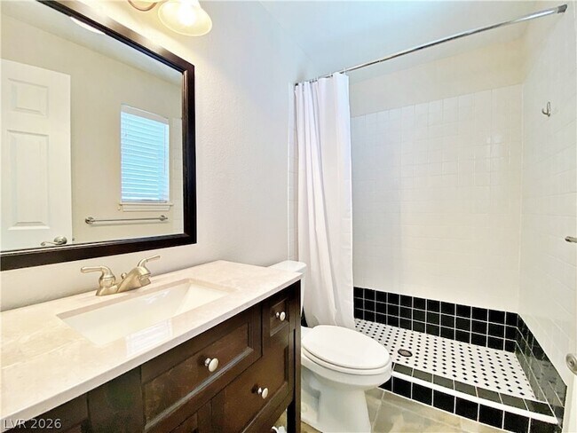 Building Photo - 704 Calahan Point Dr
