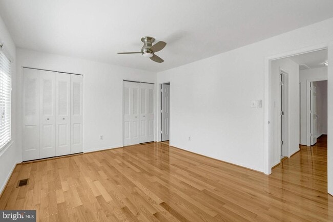 Building Photo - 2990 Borge St