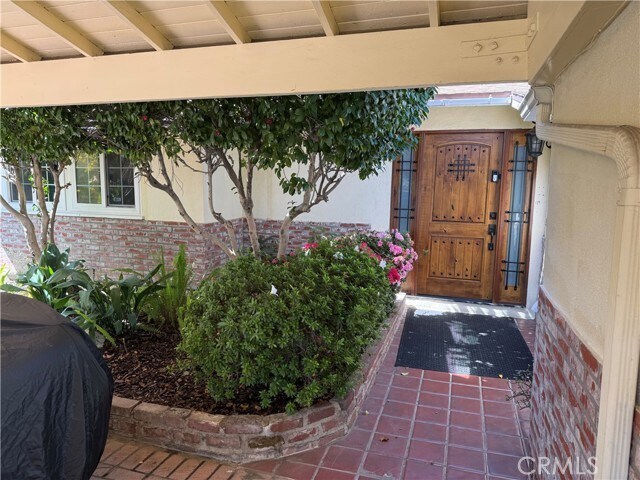 Building Photo - 5247 Buffalo Ave