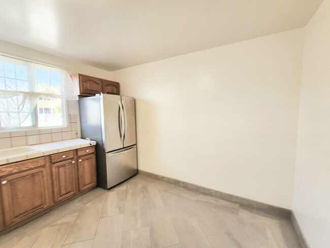 Building Photo - Lovely home in Daly City