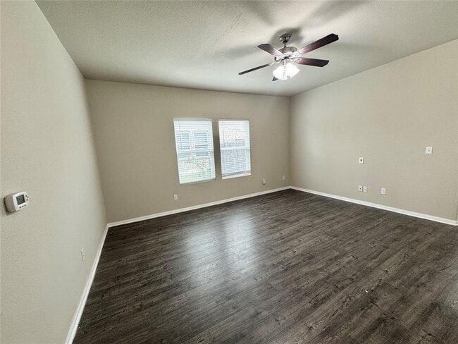 Building Photo - 13512 Kearns Dr