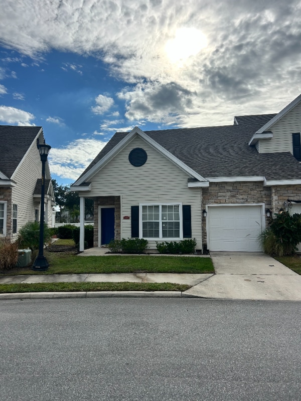 Building Photo - 2137 Winterset Dr