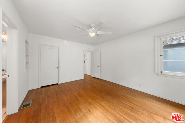 Building Photo - 2413 Argosy Way