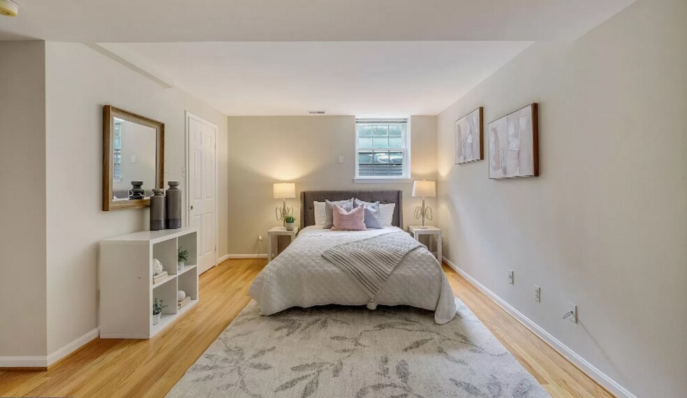 Building Photo - 3760 39th Street NW