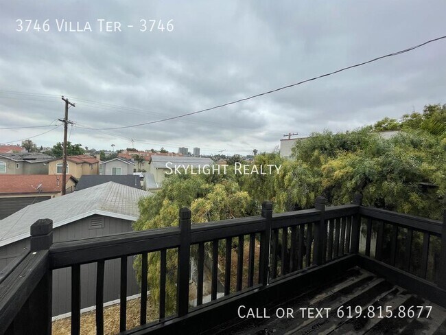 Building Photo - 3746 Villa Terrace