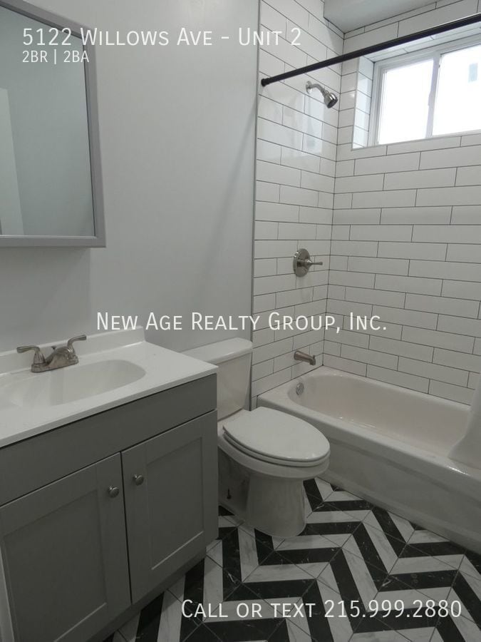 Building Photo - 5122 Willows Ave