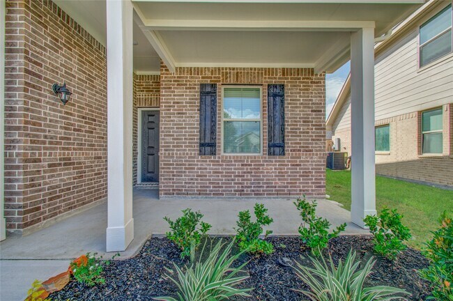 Building Photo - 8411 Beacon Bay Cir