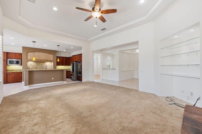 Building Photo - 145 Bellini Way