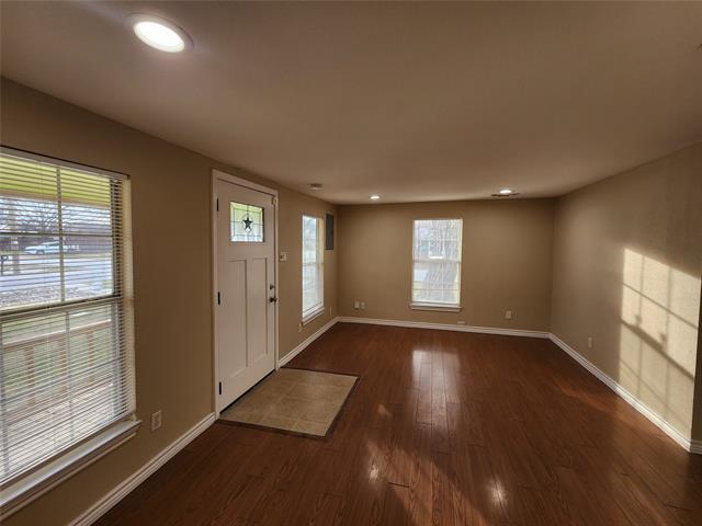 Building Photo - 233 Texas St