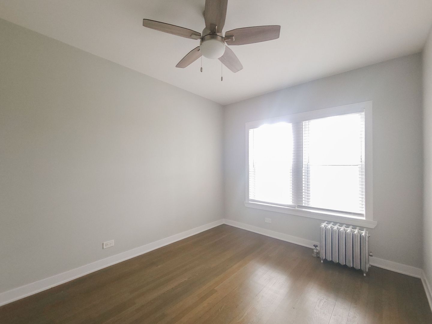 Building Photo - 5137 N Wolcott Ave