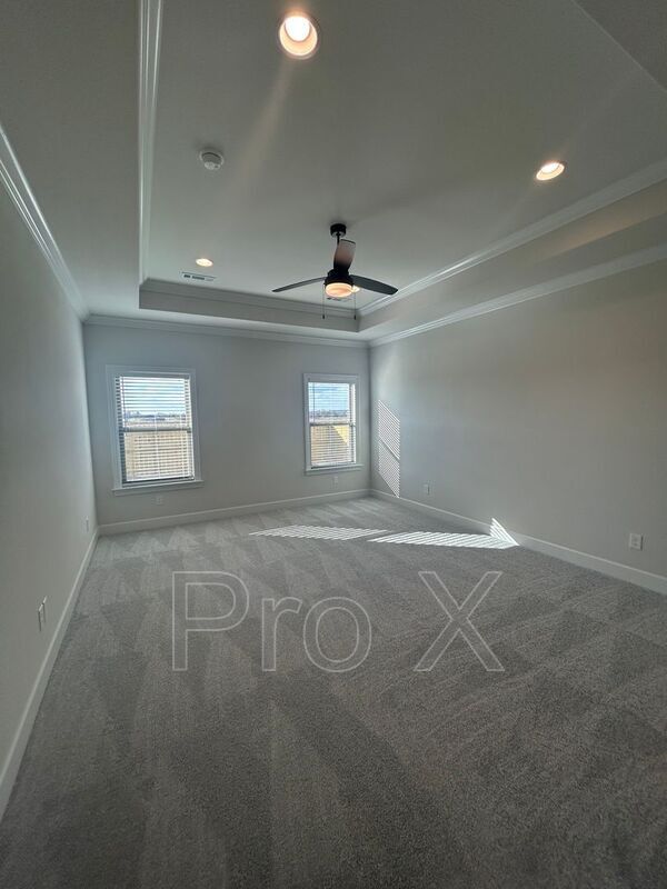 Building Photo - 2401 Salmon St