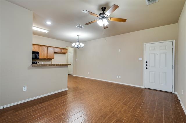 Building Photo - 2515 Sedona St