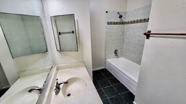 Building Photo - 1546 Daisey Bell Ln