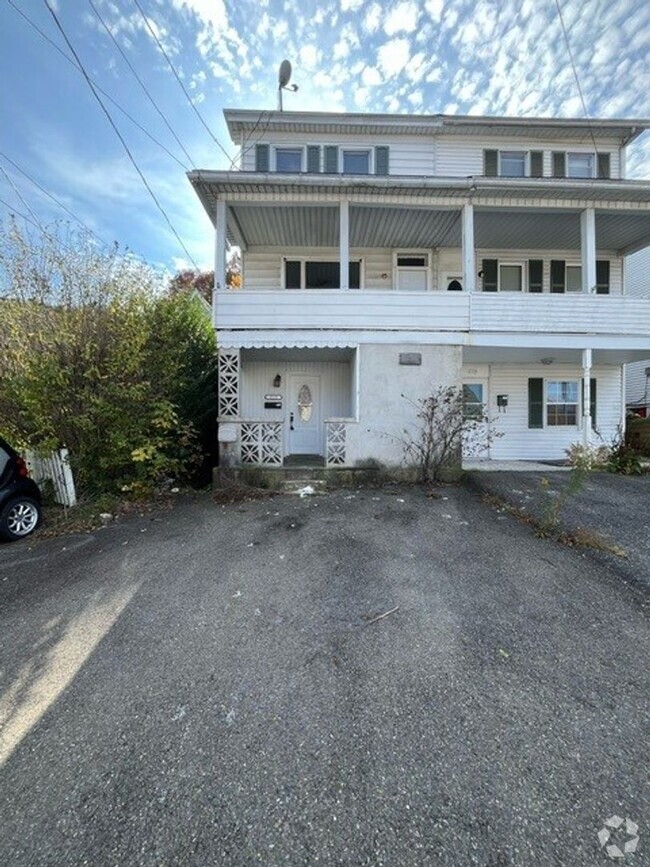 Building Photo - 3 bedroom 1 bathroom