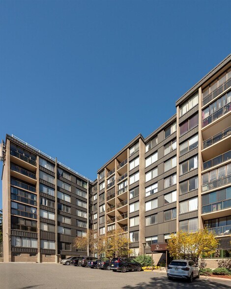 Building Photo - 9060 Palisade Ave