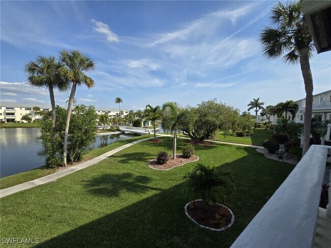 Building Photo - 13511 Stratford Pl Cir