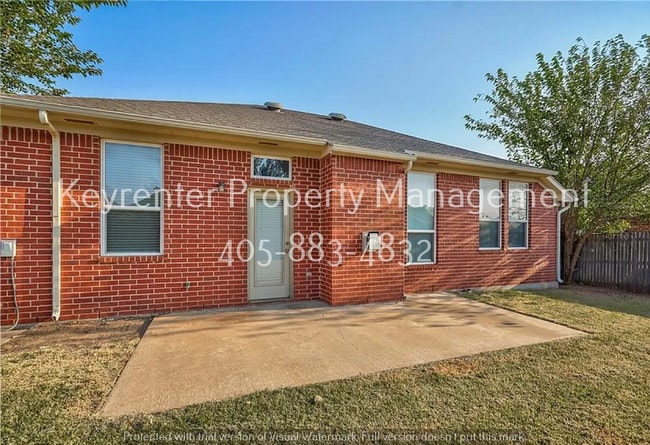 Building Photo - 2404 NW 161st St