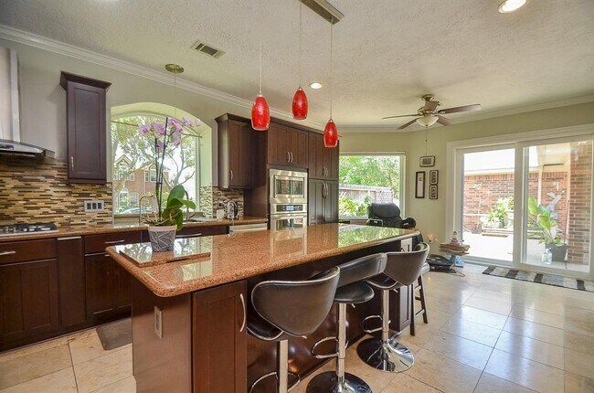 Building Photo - 7103 Adobe Meadows Ct