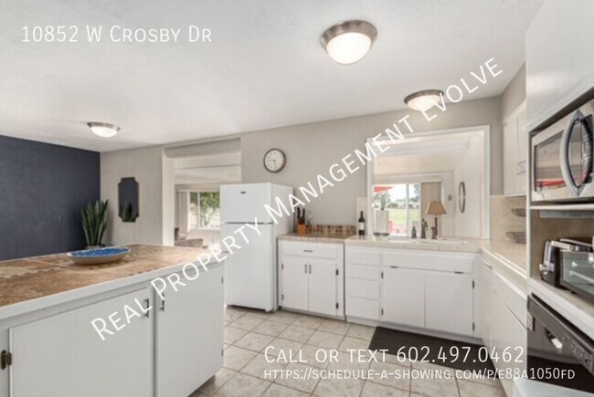 Building Photo - 10852 W Crosby Dr