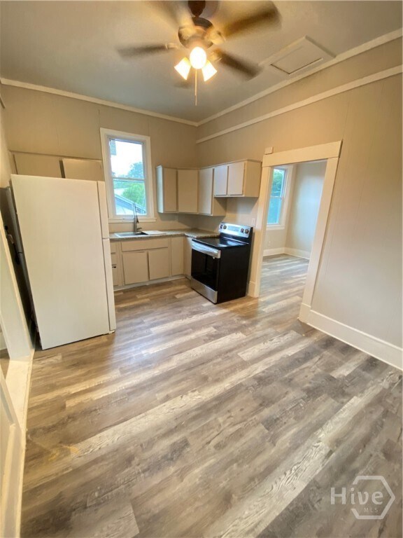 Building Photo - 1611 E Henry St