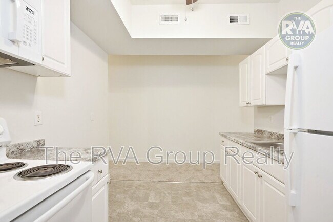 Building Photo - 3424 S Street