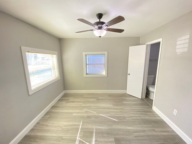 Building Photo - 241 E Church Ave