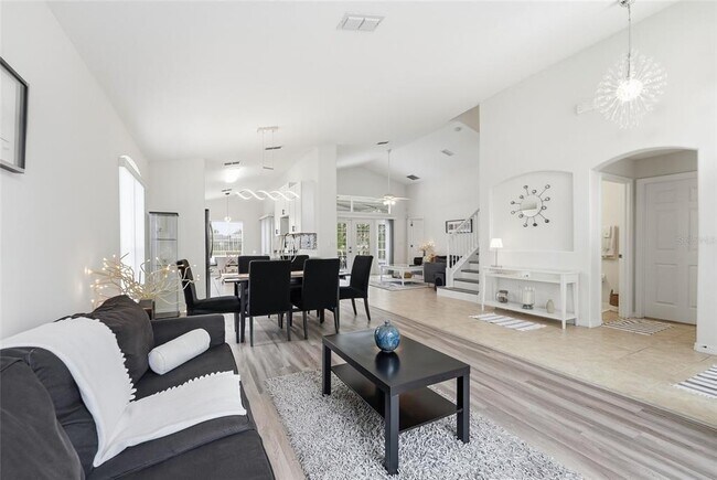 Building Photo - 748 Stonewyk Way