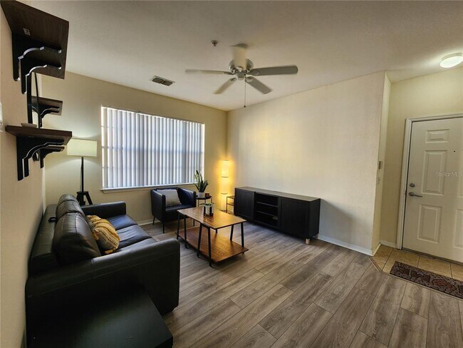 Building Photo - 8137 Claire Ann Dr