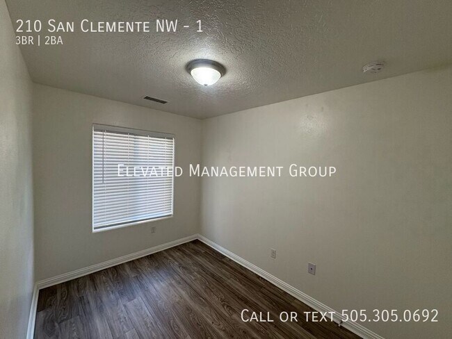 Building Photo - 210 San Clemente Ave NW