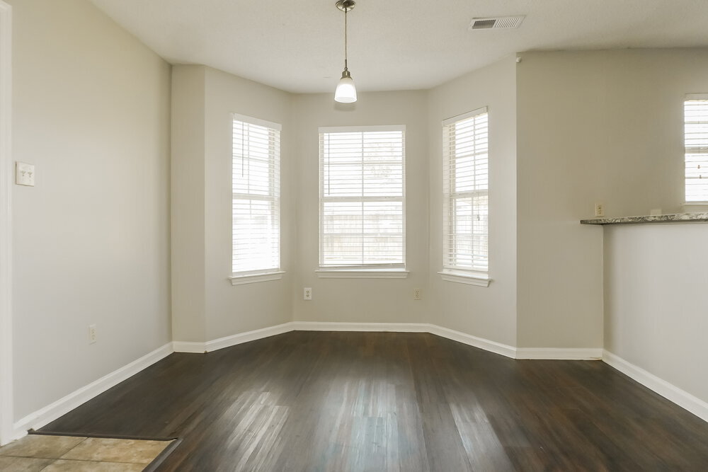Building Photo - 4551 Blue River Dr