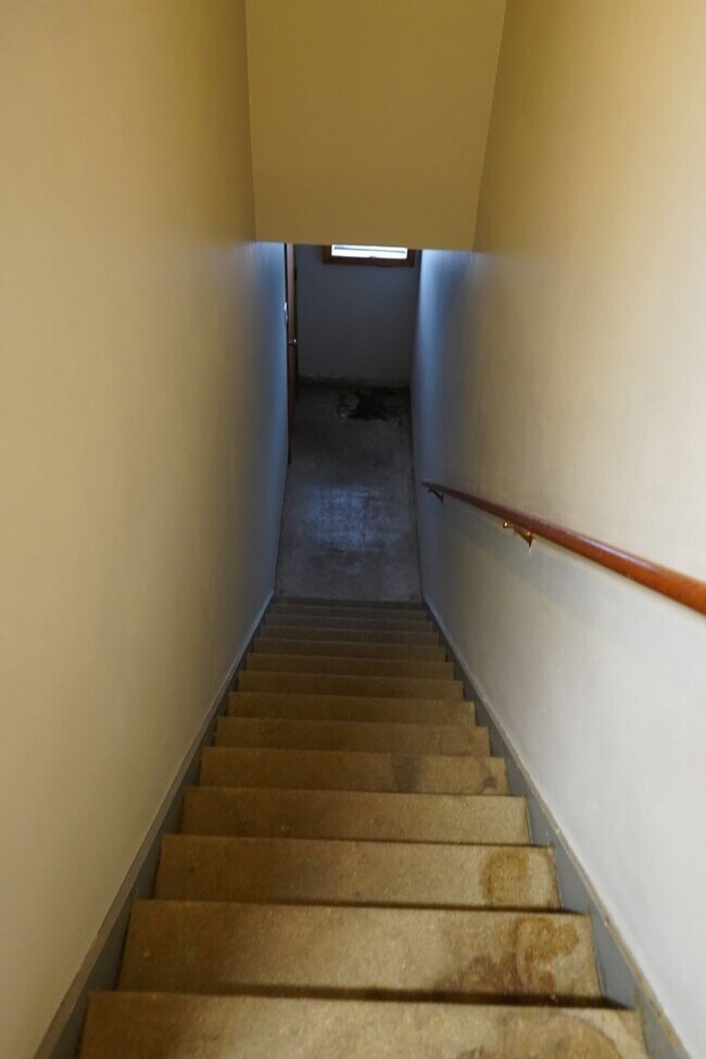 Building Photo - r3409NE59thStVancouver