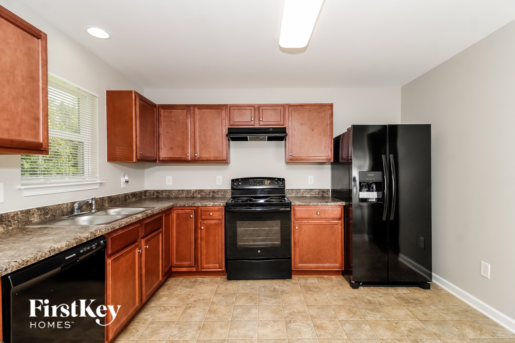 Building Photo - 2322 Deerbrook Forest Ln