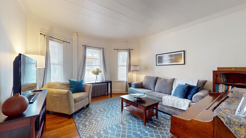 Primary Photo - 29 Montgomery St