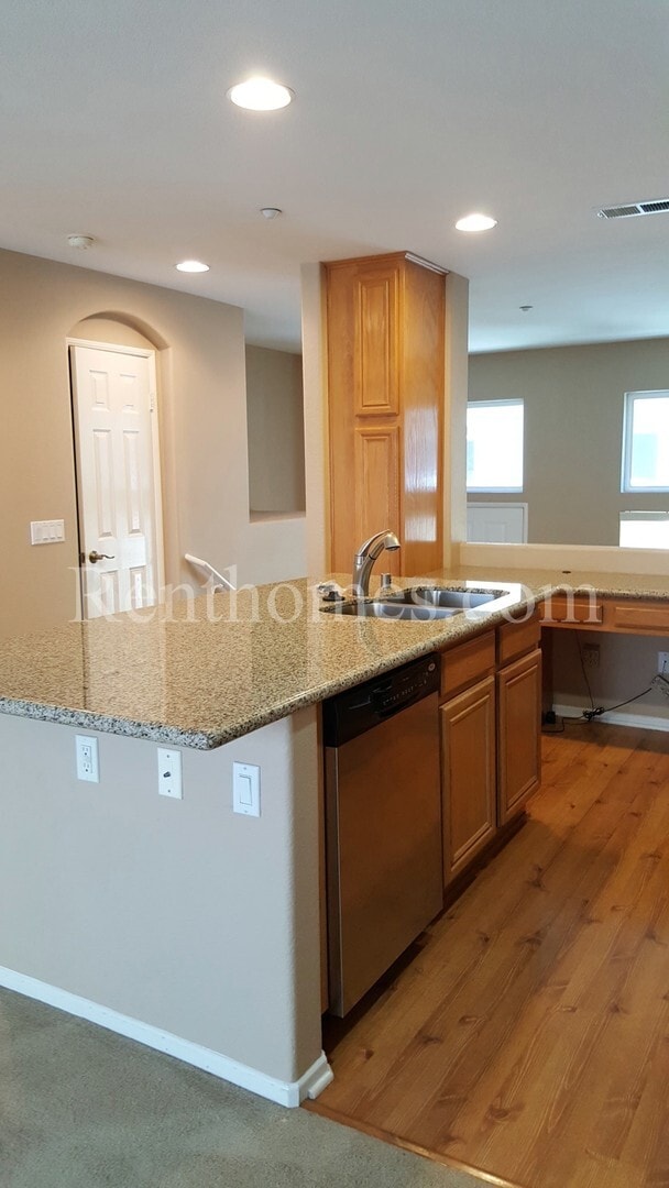Building Photo - Carmel Valley, 3710 Mykonos Ln #171, AC, Granite Counters, Attached 2 Car Garage, Community Pool,...