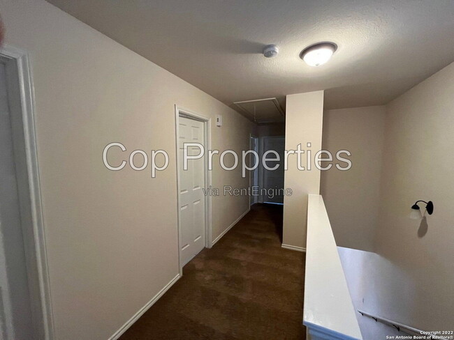 Building Photo - 8712 Azul Sky Ct