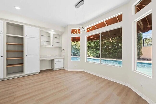 Building Photo - Beautiful Home in Murietta