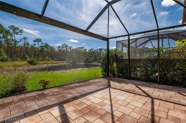 Building Photo - 9472 River Otter Dr