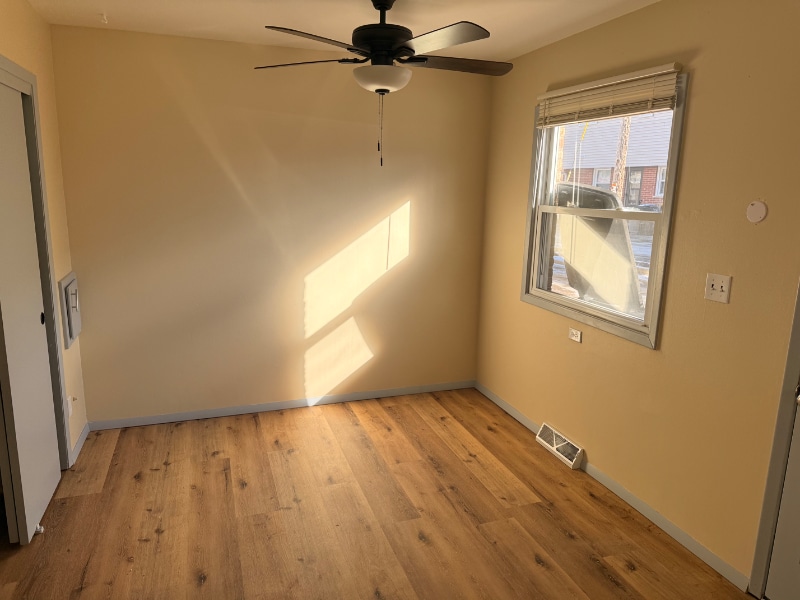 Building Photo - 12227 W Dearbourn Ave