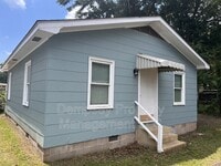Building Photo - 3417 1/2 6th Street