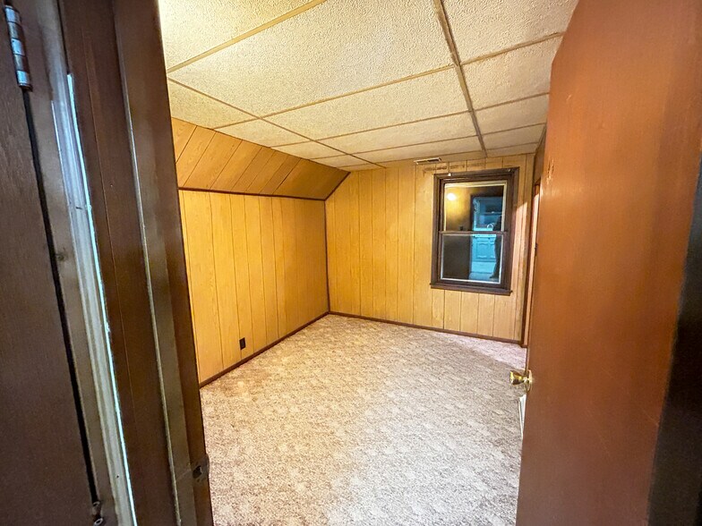 Building Photo - 106 Warsaw St