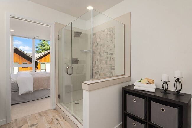Building Photo - 3bd/3ba Seattle Townhome