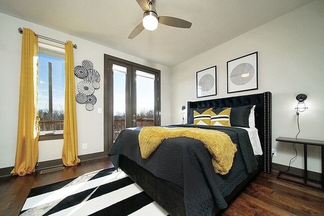 Building Photo - 64 Fern Ave